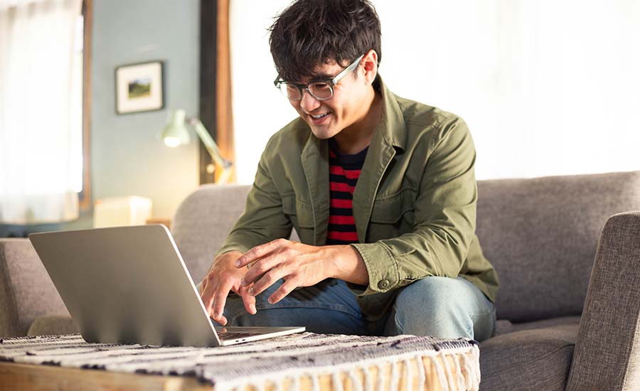 A student filing I-765